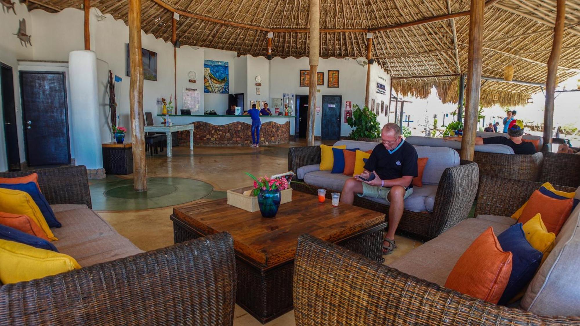 Hotel Sunsol Punta Blanca San Pedro Zewnętrze zdjęcie